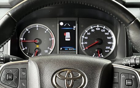 Toyota HiAce H300, 2021 год, 6 300 000 рублей, 14 фотография