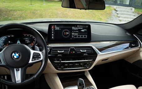 BMW 5 серия, 2022 год, 5 490 000 рублей, 14 фотография