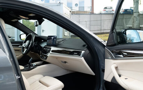 BMW 5 серия, 2022 год, 5 490 000 рублей, 11 фотография