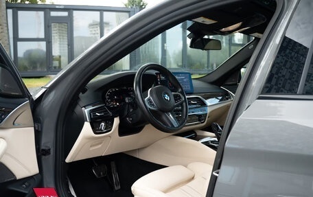 BMW 5 серия, 2022 год, 5 490 000 рублей, 17 фотография