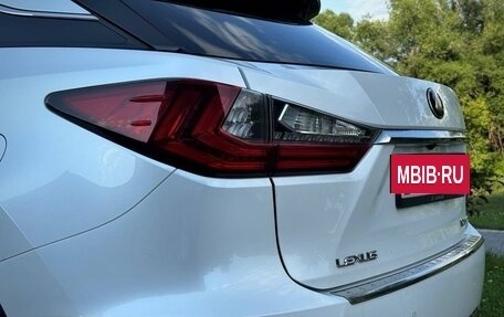 Lexus RX IV рестайлинг, 2018 год, 3 850 000 рублей, 14 фотография