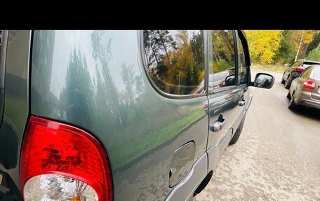 Chevrolet Niva I рестайлинг, 2012 год, 670 000 рублей, 7 фотография