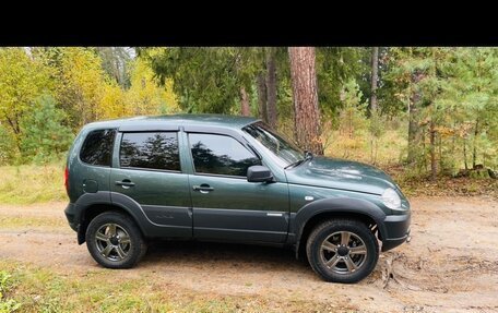 Chevrolet Niva I рестайлинг, 2012 год, 670 000 рублей, 9 фотография