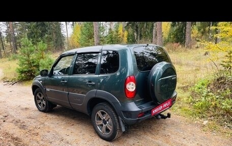 Chevrolet Niva I рестайлинг, 2012 год, 670 000 рублей, 10 фотография