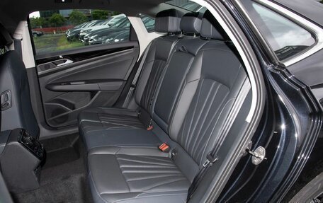 Volkswagen Passat B8 рестайлинг, 2025 год, 3 000 000 рублей, 25 фотография