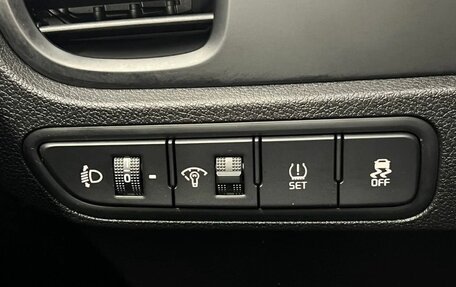 KIA Rio IV, 2019 год, 1 800 000 рублей, 13 фотография