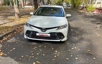 Toyota Camry, 2020 год, 2 800 000 рублей, 1 фотография