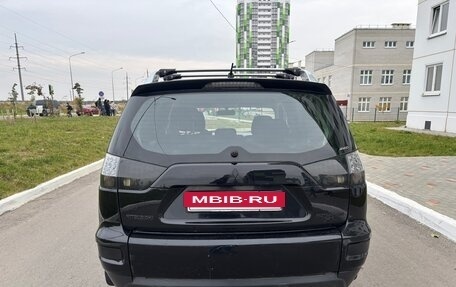 Mitsubishi Outlander III рестайлинг 3, 2010 год, 625 000 рублей, 6 фотография