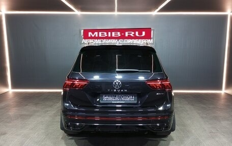 Volkswagen Tiguan II, 2021 год, 4 400 000 рублей, 5 фотография