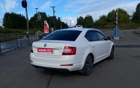 Skoda Octavia, 2015 год, 990 000 рублей, 2 фотография