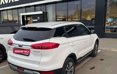 Geely Atlas I, 2021 год, 1 400 000 рублей, 3 фотография