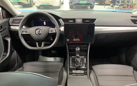 Skoda Superb, 2025 год, 2 840 000 рублей, 8 фотография
