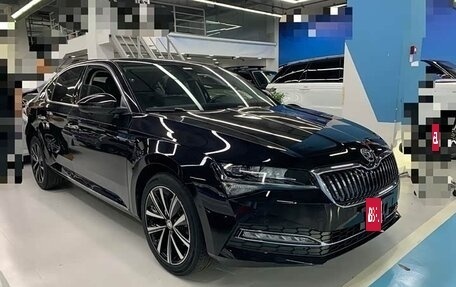 Skoda Superb, 2025 год, 2 840 000 рублей, 3 фотография