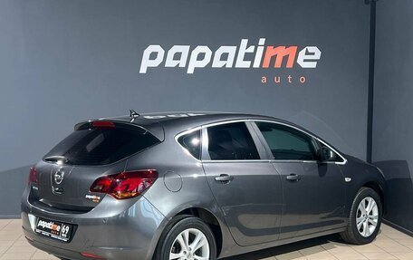 Opel Astra J, 2011 год, 680 000 рублей, 3 фотография