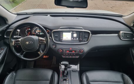KIA Sorento III Prime рестайлинг, 2018 год, 3 320 000 рублей, 3 фотография