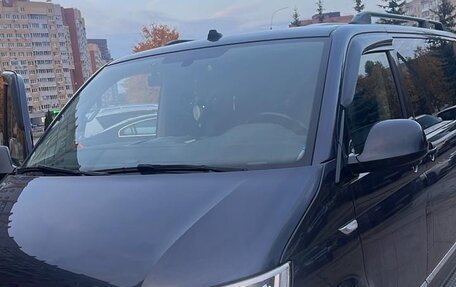 Volkswagen Multivan T6 рестайлинг, 2018 год, 5 699 000 рублей, 2 фотография