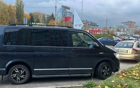 Volkswagen Multivan T6 рестайлинг, 2018 год, 5 699 000 рублей, 3 фотография