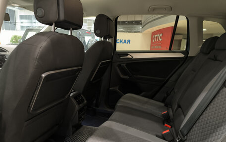 Volkswagen Tiguan II, 2020 год, 2 250 000 рублей, 16 фотография