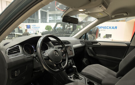 Volkswagen Tiguan II, 2020 год, 2 250 000 рублей, 20 фотография