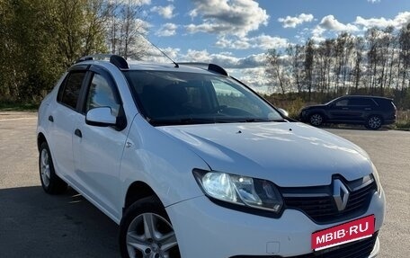 Renault Logan II, 2017 год, 615 000 рублей, 1 фотография