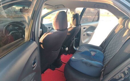 Toyota Yaris III рестайлинг, 2007 год, 540 000 рублей, 6 фотография