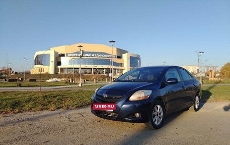 Toyota Yaris III рестайлинг, 2007 год, 540 000 рублей, 11 фотография