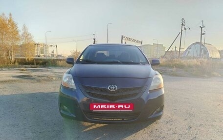 Toyota Yaris III рестайлинг, 2007 год, 540 000 рублей, 10 фотография