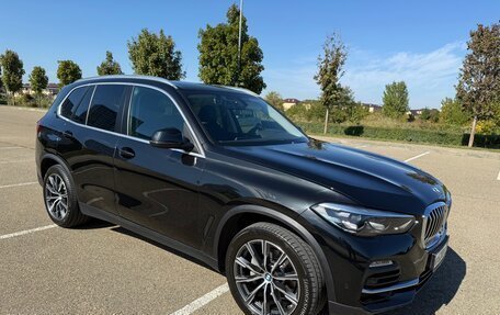 BMW X5, 2021 год, 6 300 000 рублей, 3 фотография
