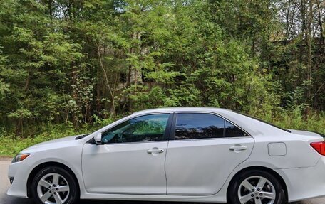 Toyota Camry, 2012 год, 1 900 000 рублей, 14 фотография