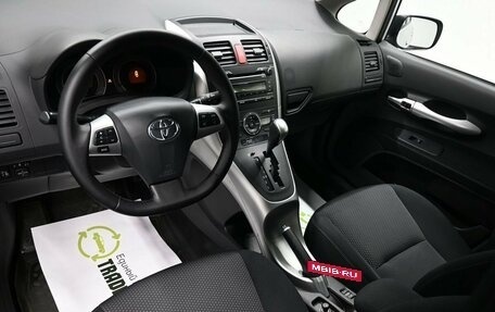 Toyota Auris II, 2011 год, 1 245 000 рублей, 9 фотография