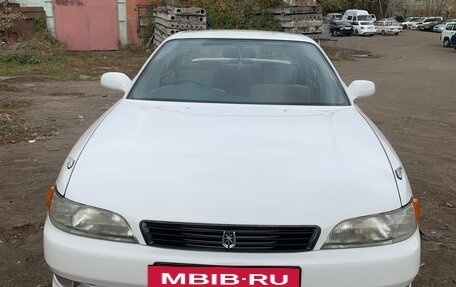 Toyota Mark II VIII (X100), 1993 год, 450 000 рублей, 2 фотография