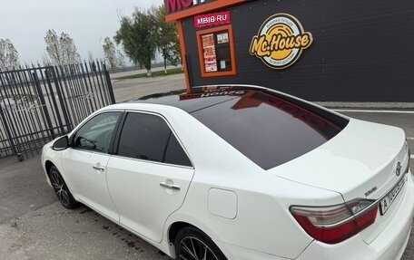 Toyota Camry, 2016 год, 2 100 000 рублей, 4 фотография