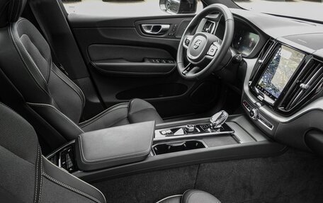 Volvo XC60 II, 2023 год, 4 755 000 рублей, 9 фотография