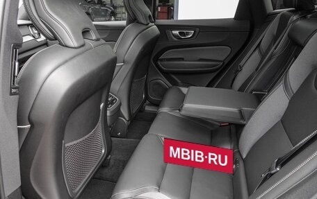 Volvo XC60 II, 2023 год, 4 755 000 рублей, 11 фотография