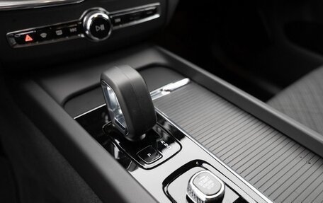 Volvo XC60 II, 2023 год, 4 047 000 рублей, 13 фотография