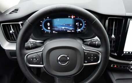 Volvo XC60 II, 2023 год, 4 047 000 рублей, 21 фотография