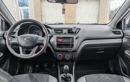 KIA Rio III рестайлинг, 2013 год, 620 000 рублей, 11 фотография