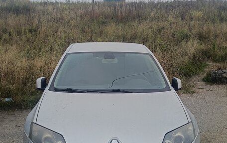 Renault Laguna III рестайлинг, 2010 год, 350 000 рублей, 2 фотография