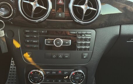 Mercedes-Benz GLK-Класс, 2012 год, 1 950 000 рублей, 21 фотография