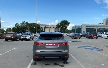 Jaguar F-Pace, 2018 год, 2 550 000 рублей, 6 фотография