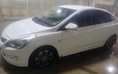 Hyundai Solaris II рестайлинг, 2016 год, 732 000 рублей, 4 фотография