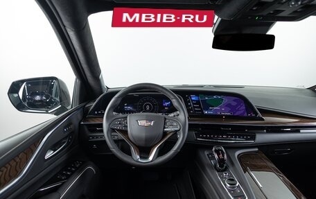 Cadillac Escalade V, 2024 год, 18 990 000 рублей, 13 фотография