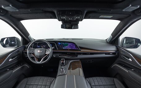 Cadillac Escalade V, 2024 год, 18 990 000 рублей, 37 фотография