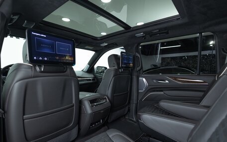 Cadillac Escalade V, 2024 год, 18 990 000 рублей, 34 фотография