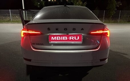 Skoda Octavia IV, 2021 год, 2 399 000 рублей, 30 фотография