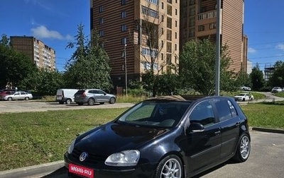 Volkswagen Golf V, 2005 год, 570 000 рублей, 1 фотография
