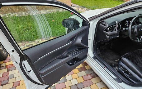 Toyota Camry, 2021 год, 3 990 000 рублей, 11 фотография