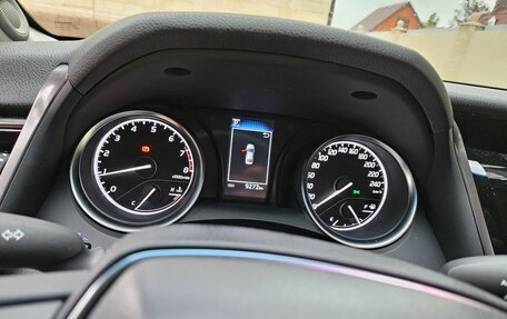 Toyota Camry, 2021 год, 3 990 000 рублей, 13 фотография