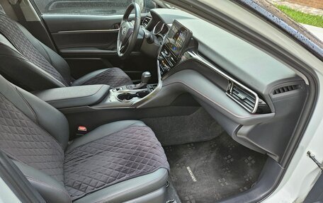 Toyota Camry, 2021 год, 3 990 000 рублей, 18 фотография