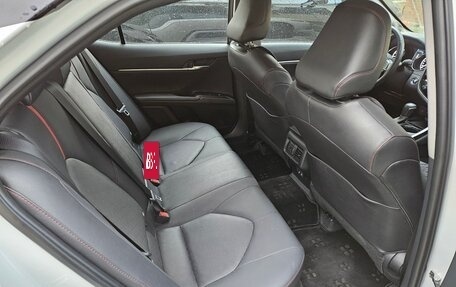 Toyota Camry, 2021 год, 3 990 000 рублей, 20 фотография